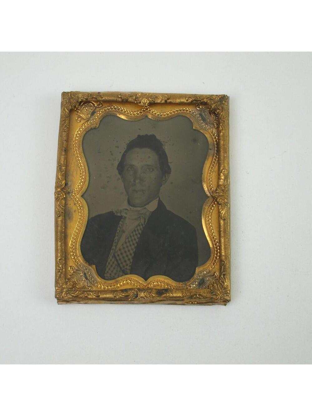 Tintype Photo Handsome Young Man Neckcloth Checked Vest 1850s Fashion Antique